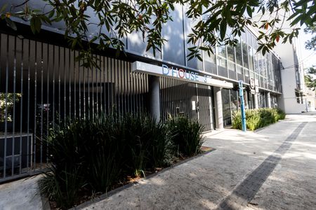 Apartamento à venda com 75m², 2 quartos e 2 vagasFachada do Condomínio