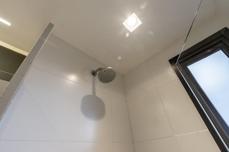 Apartamento à venda com 75m², 2 quartos e 2 vagasQuarto 1 - Banheiro da Suite