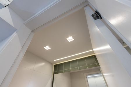 Apartamento à venda com 75m², 2 quartos e 2 vagasQuarto 1 - Banheiro da Suite
