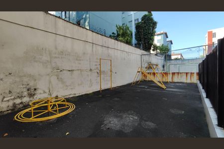 Apartamento à venda com 51m², 2 quartos e 1 vaga Apartamento à venda com 51m², 2 quartos e 1 vagaPlayground