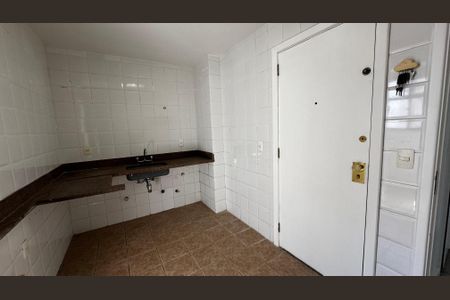 Apartamento à venda com 111m², 3 quartos e 2 vagasCozinha