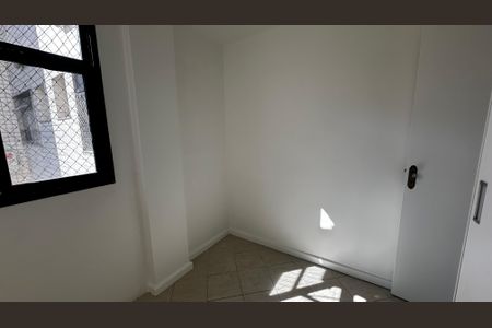 Apartamento à venda com 111m², 3 quartos e 2 vagasQuarto 2
