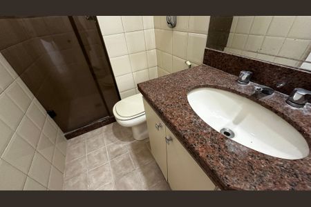 Apartamento à venda com 111m², 3 quartos e 2 vagasBanheiro