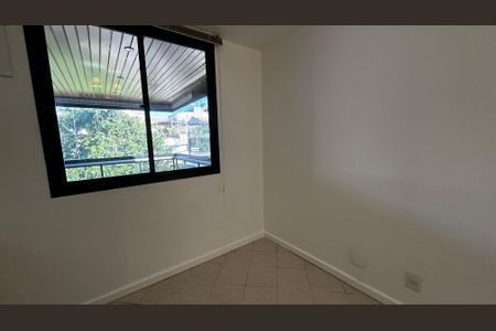 Apartamento à venda com 111m², 3 quartos e 2 vagasQuarto 2