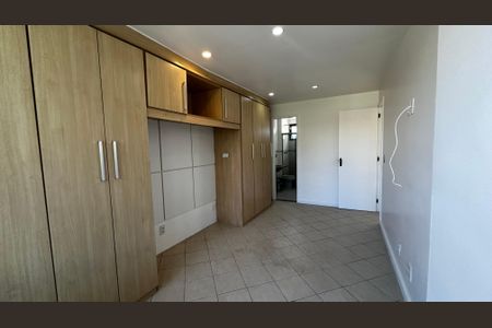 Apartamento à venda com 111m², 3 quartos e 2 vagasQuarto 3