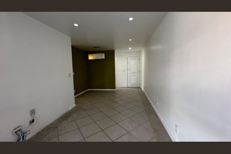 Apartamento à venda com 111m², 3 quartos e 2 vagasSala