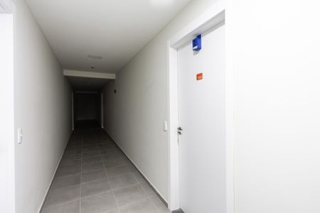 Apartamento para alugar com 37m², 2 quartos e sem vaga