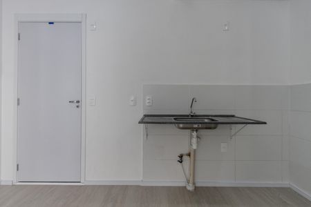 Apartamento para alugar com 37m², 2 quartos e sem vaga