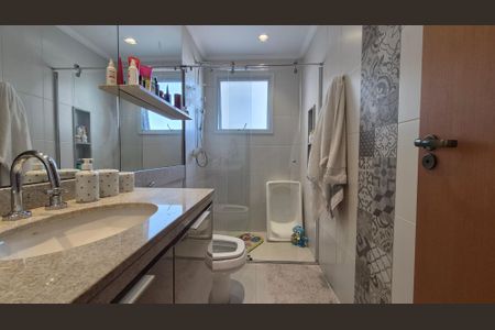 Apartamento à venda com 126m², 3 quartos e 3 vagasBanheiro da suíte 2