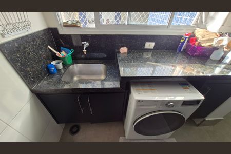 Apartamento à venda com 126m², 3 quartos e 3 vagasLavanderia