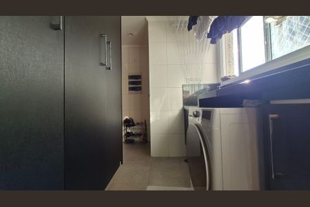 Apartamento à venda com 126m², 3 quartos e 3 vagasLavanderia