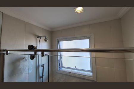 Apartamento à venda com 126m², 3 quartos e 3 vagasBanheiro da suíte 2