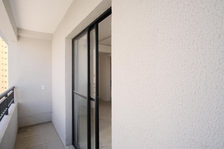 Varanda de kitnet/studio à venda com 1 quarto, 31m² em Chácara Seis de Outubro, São Paulo