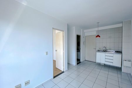 Apartamento para alugar com 31m², 1 quarto e 1 vaga Apartamento para alugar com 31m², 1 quarto e 1 vagaSala