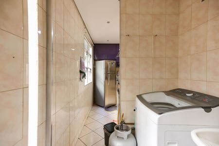 Apartamento para alugar com 65m², 2 quartos e 1 vagaCozinha e Área de Serviço