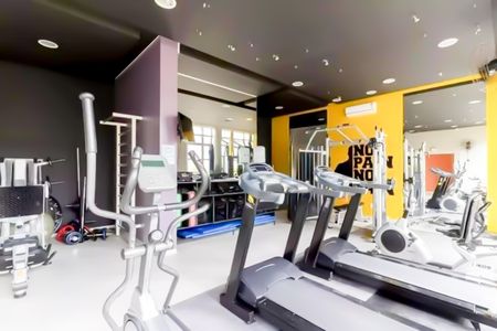 Apartamento à venda com 52m², 2 quartos e 1 vaga Apartamento à venda com 52m², 2 quartos e 1 vagaÁrea comum - Academia