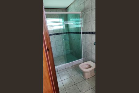 Casa à venda com 183m², 3 quartos e 4 vagasBanheiro