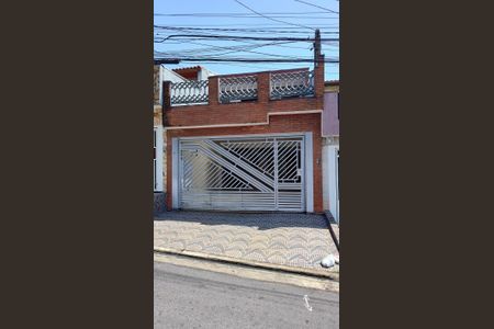 Casa à venda com 183m², 3 quartos e 4 vagasFachada