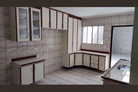 Casa à venda com 183m², 3 quartos e 4 vagasCozinha