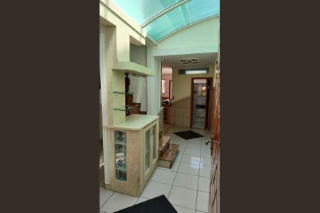 Casa à venda com 183m², 3 quartos e 4 vagasSala