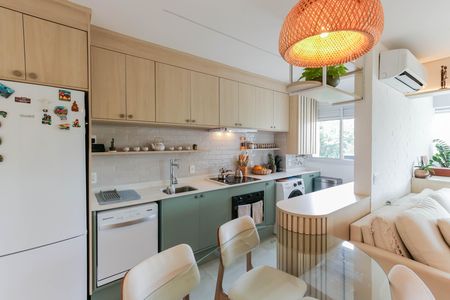 Apartamento para alugar com 61m², 2 quartos e 1 vaga Apartamento para alugar com 61m², 2 quartos e 1 vagaCozinha e Área de Serviço