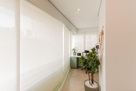 Apartamento para alugar com 61m², 2 quartos e 1 vaga Apartamento para alugar com 61m², 2 quartos e 1 vagaVaranda