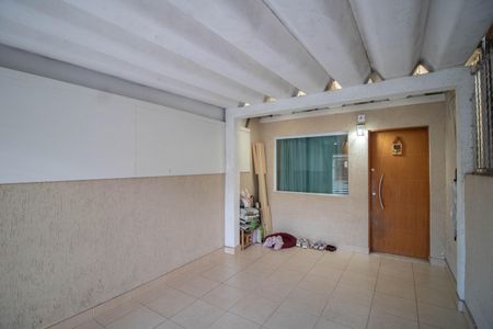 Casa à venda com 85m², 2 quartos e 1 vagaGARAGEM