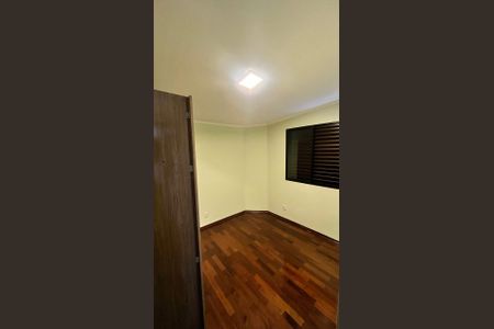 Casa à venda com 186m², 3 quartos e 4 vagasQuarto
