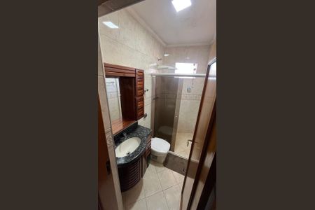 Casa à venda com 186m², 3 quartos e 4 vagasBanheiro