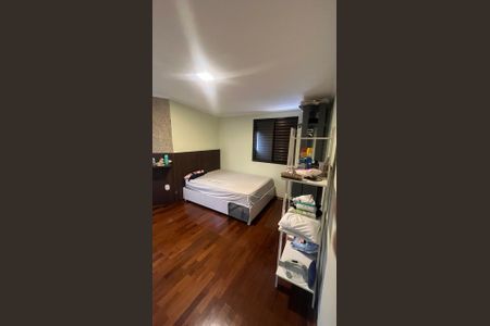 Casa à venda com 186m², 3 quartos e 4 vagasQuarto