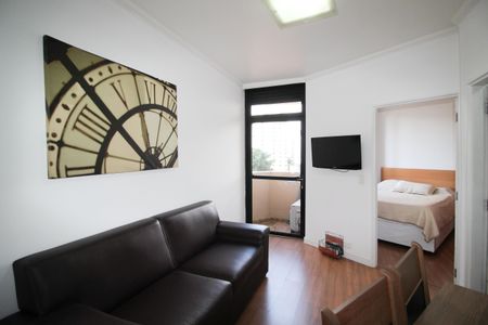 Sala de apartamento à venda com 1 quarto, 33m² em Indianópolis, São Paulo