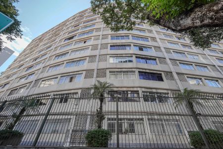 Apartamento à venda com 42m², 1 quarto e 1 vagaFachada