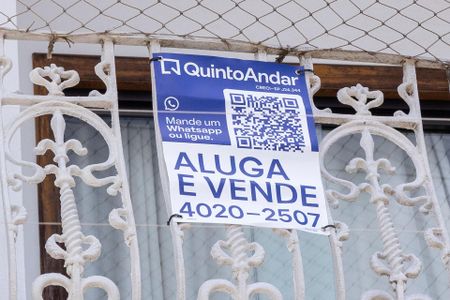 Casa para alugar com 360m², 4 quartos e 4 vagas Casa para alugar com 360m², 4 quartos e 4 vagasPLACA