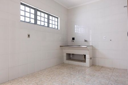 Casa para alugar com 360m², 4 quartos e 4 vagas Casa para alugar com 360m², 4 quartos e 4 vagasÁrea de Serviço