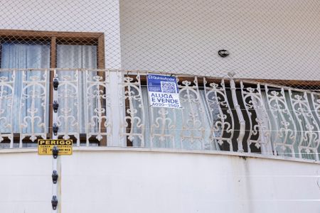 Casa para alugar com 360m², 4 quartos e 4 vagas Casa para alugar com 360m², 4 quartos e 4 vagasPLACA