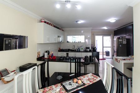 Casa para alugar com 174m², 3 quartos e 4 vagas Casa para alugar com 174m², 3 quartos e 4 vagasCozinha