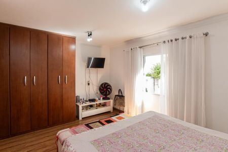 Casa para alugar com 174m², 3 quartos e 4 vagas Casa para alugar com 174m², 3 quartos e 4 vagasSuíte 1