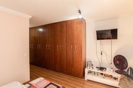 Casa para alugar com 174m², 3 quartos e 4 vagas Casa para alugar com 174m², 3 quartos e 4 vagasSuíte 1