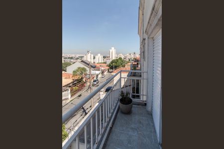 Casa para alugar com 174m², 3 quartos e 4 vagas Casa para alugar com 174m², 3 quartos e 4 vagasSuíte 2 - Varanda