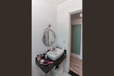 Casa para alugar com 174m², 3 quartos e 4 vagas Casa para alugar com 174m², 3 quartos e 4 vagasBanheiro da Suíte 2