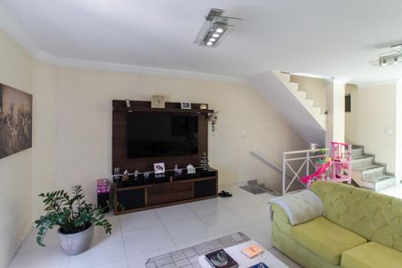 Casa para alugar com 174m², 3 quartos e 4 vagas Casa para alugar com 174m², 3 quartos e 4 vagasSala