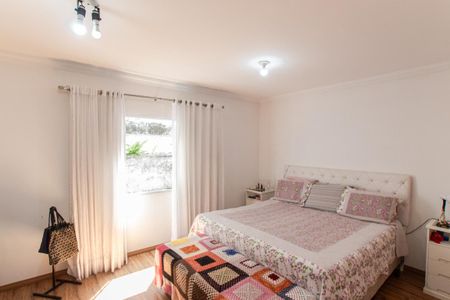 Casa para alugar com 174m², 3 quartos e 4 vagas Casa para alugar com 174m², 3 quartos e 4 vagasSuíte 1