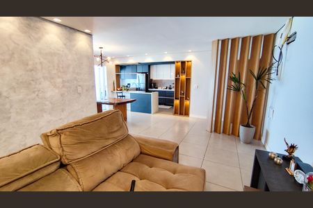 Apartamento para alugar com 117m², 3 quartos e 2 vagas Apartamento para alugar com 117m², 3 quartos e 2 vagasSala