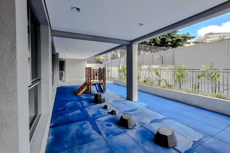 Apartamento para alugar com 131m², 3 quartos e 2 vagasÁrea comum - Playground