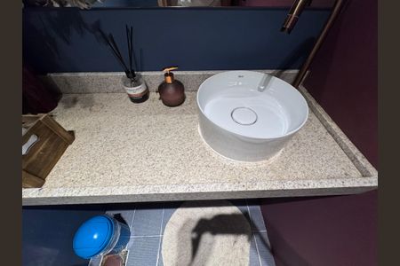 Apartamento para alugar com 140m², 4 quartos e 2 vagas Apartamento para alugar com 140m², 4 quartos e 2 vagasLavabo