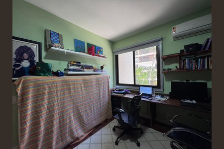 Apartamento para alugar com 140m², 4 quartos e 2 vagas Apartamento para alugar com 140m², 4 quartos e 2 vagasQuarto 1