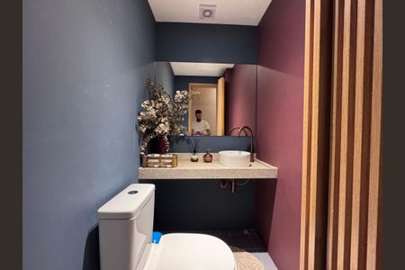 Apartamento para alugar com 140m², 4 quartos e 2 vagas Apartamento para alugar com 140m², 4 quartos e 2 vagasLavabo