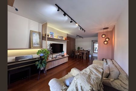 Apartamento para alugar com 140m², 4 quartos e 2 vagas Apartamento para alugar com 140m², 4 quartos e 2 vagasSala