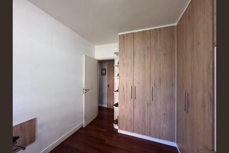 Apartamento para alugar com 140m², 4 quartos e 2 vagas Apartamento para alugar com 140m², 4 quartos e 2 vagasQuarto 3