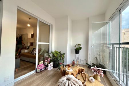 Apartamento à venda com 70m², 2 quartos e 1 vagaVaranda